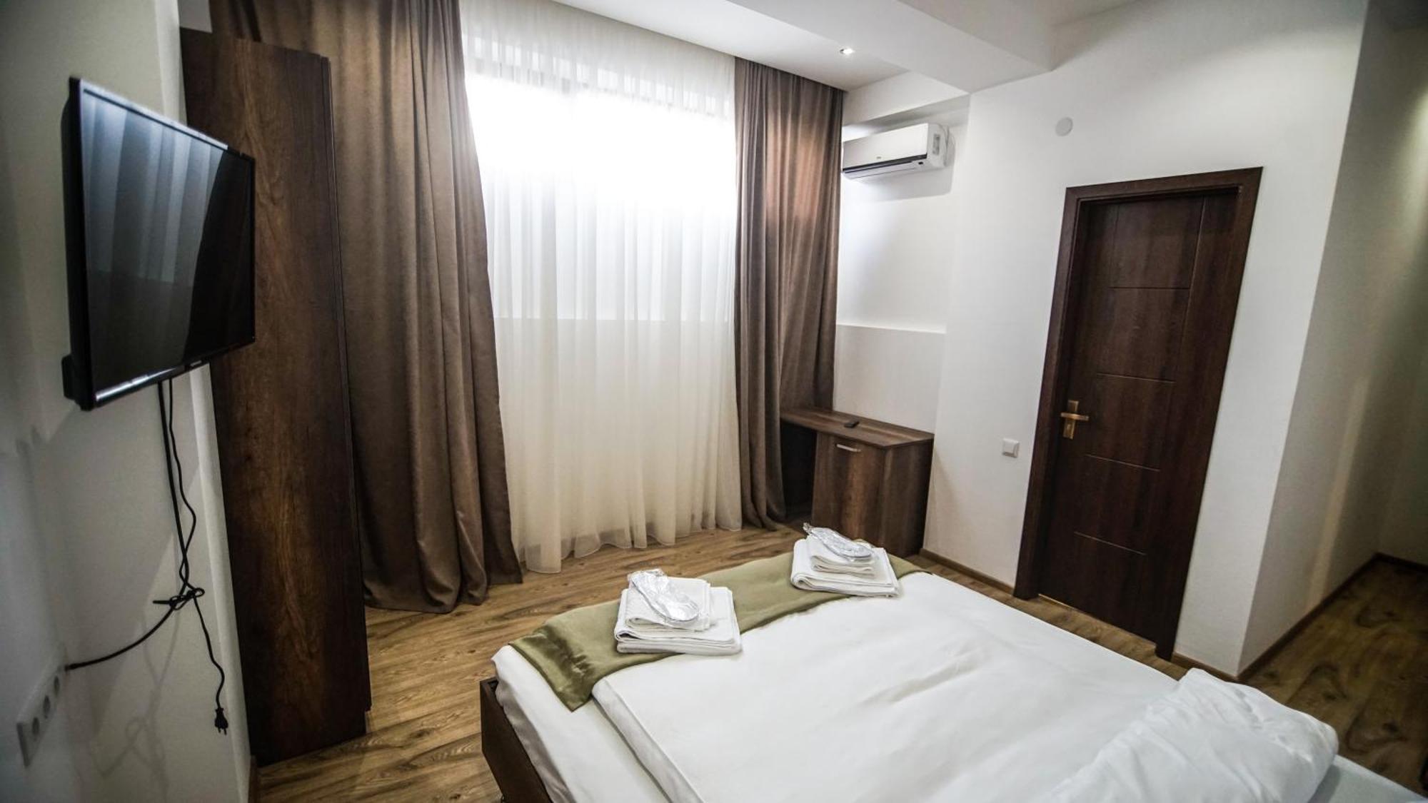 Hotel King Tom 第比利斯 外观 照片